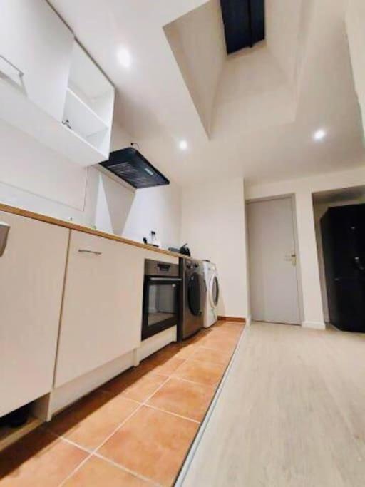Appartement T3, Au Coeur De Montpellier, Wifi Et Climatisation Buitenkant foto
