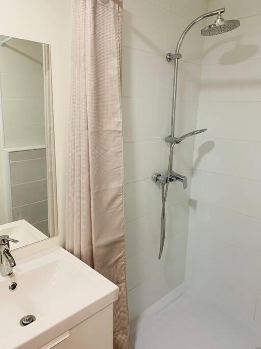 Appartement T3, Au Coeur De Montpellier, Wifi Et Climatisation Buitenkant foto
